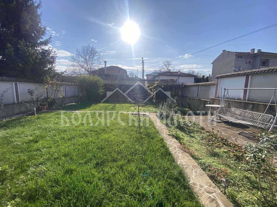 Продава се Къща в Дебелец - 202 кв.м за 477 €/кв.м - Снимка #4