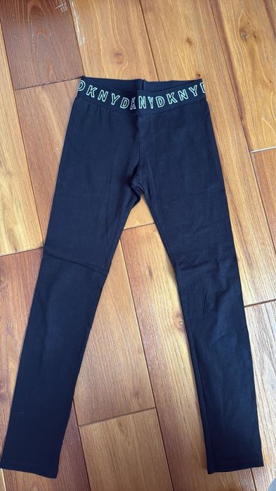 DKNY клин 10 години