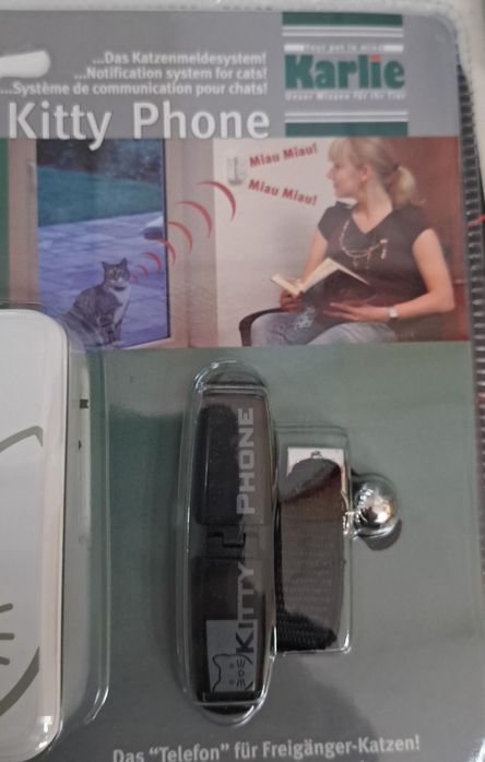 Telefon cu senzor pentru  pisici