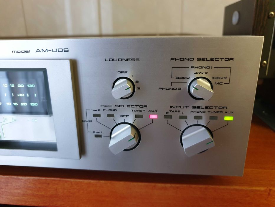 Amplificator audio AKAI AM - U 06