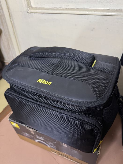 Nikon D7500 + объектив 18-140 mm