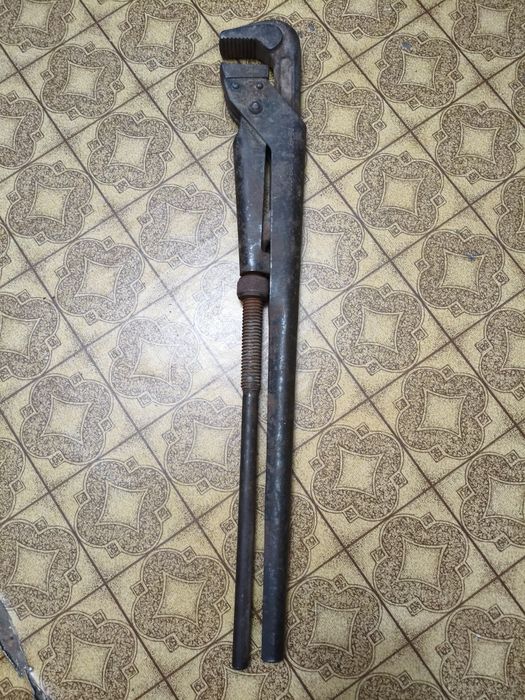 Советский газовый ключ