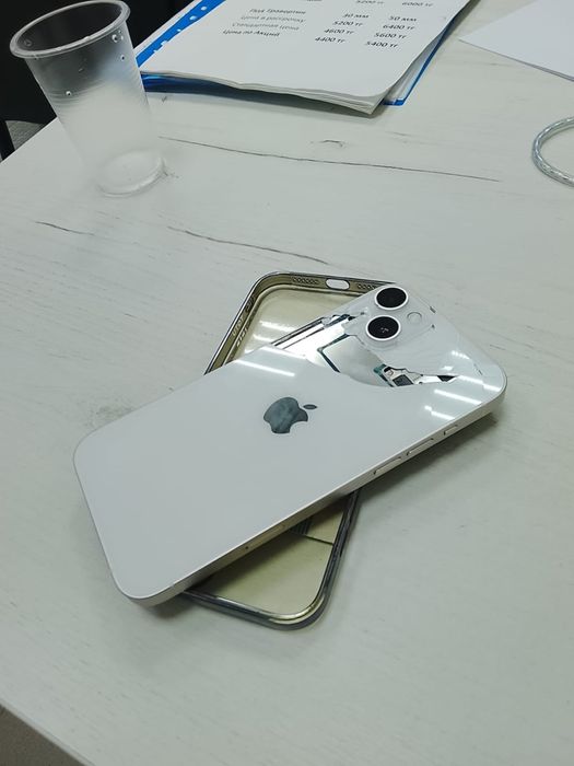 Продам Iphone 14 plus