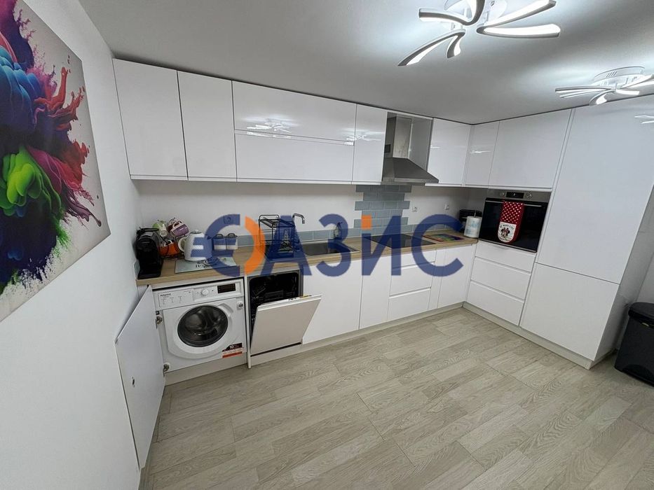 Продава се Тристаен апартамент в Свети Влас - 83 кв.м за 1507 €/кв.м - Снимка #14