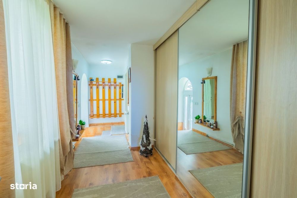 Casa individuala cu teren mare, vedere spre munti,  Avrig,  jud. Sibiu