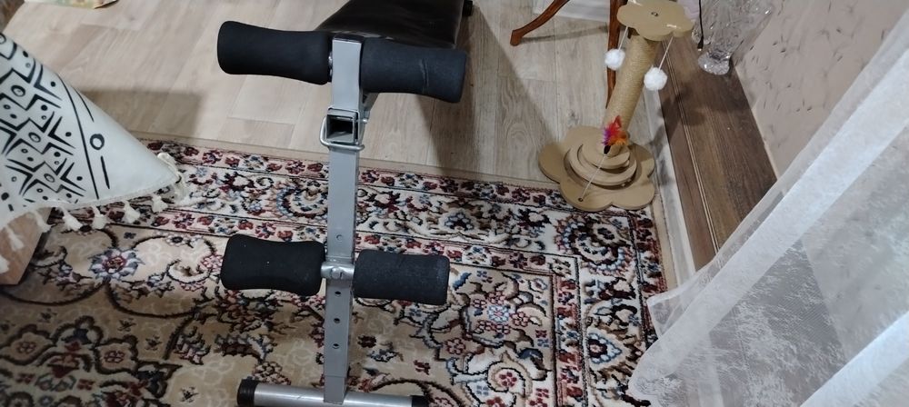 Скомья для пресс