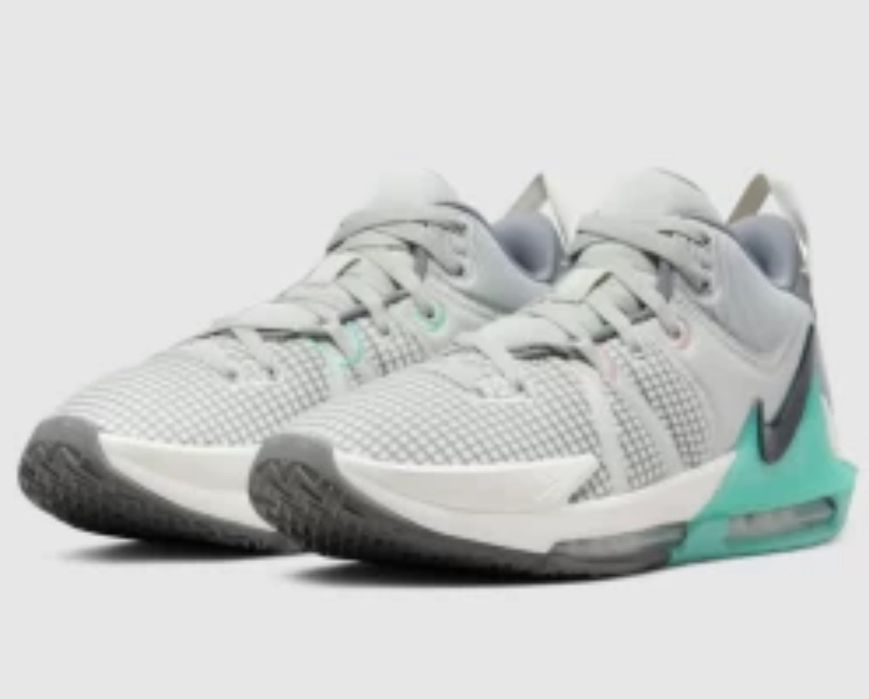 Nike Lebron James Witness 7 маратонки кецове basketball shoes 44