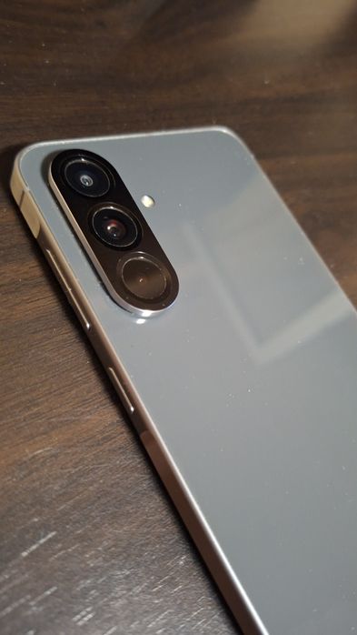 Vind Samsung a56 128gb impecabil