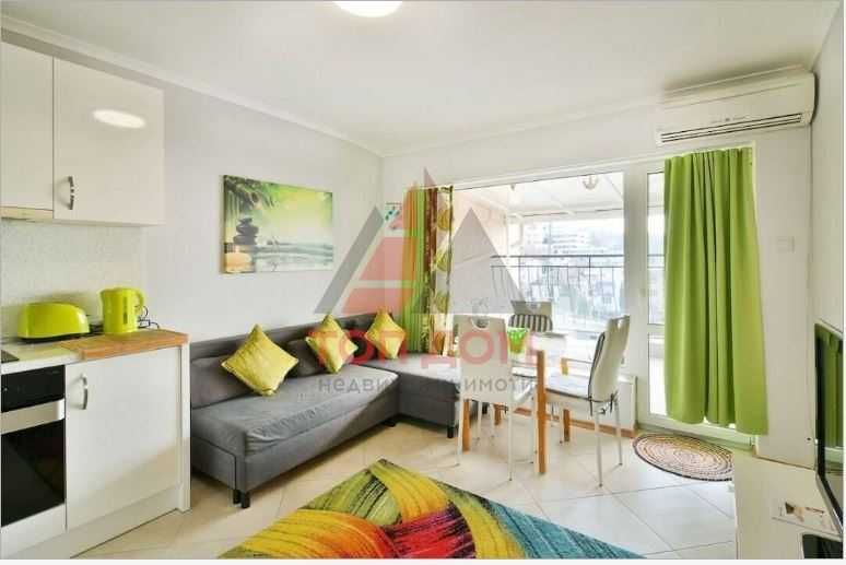 Дава се под наем Тристаен апартамент в Варна, Бриз - 76 кв.м за 700 € - Снимка #8