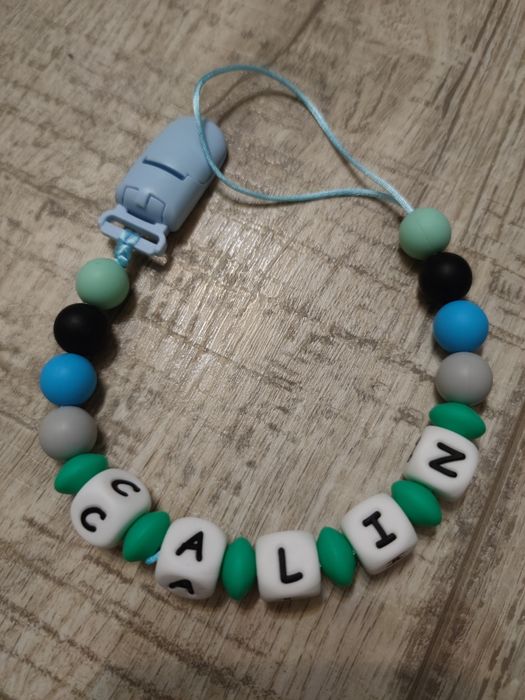 Lantisor pentru suzeta, din silicon alimentar, personalizat