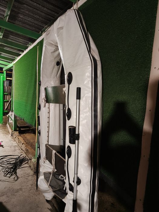 ПРОДАМ ЛОДКУ  в хорошем состоянии