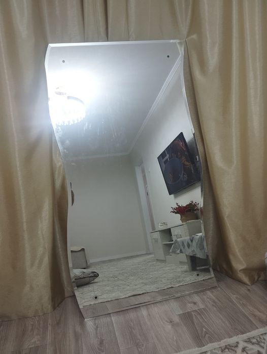 Зеркало в прихожую