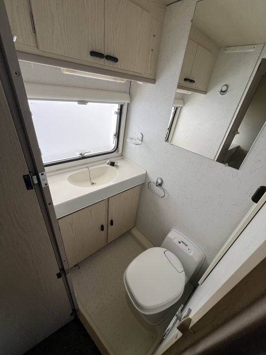 Rulotă Avento TL 395 Exclusief # 830 KG # 05/1998 # 3 Persoane #