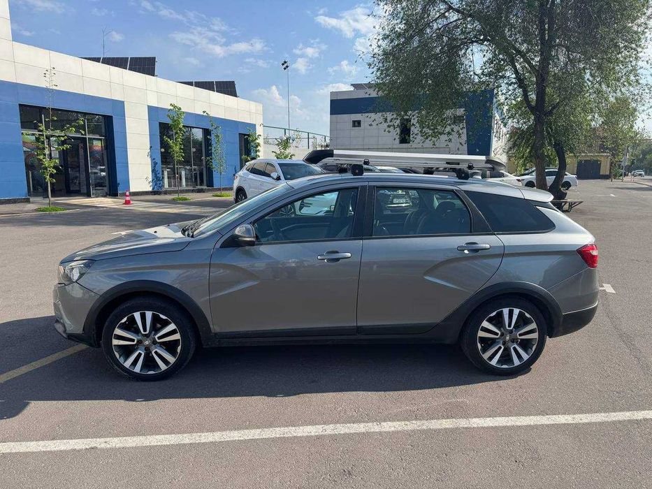 Lada Vesta Cross 1.8L 2019г