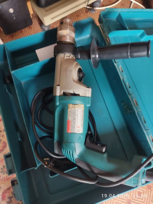 Дрель ударная Makita