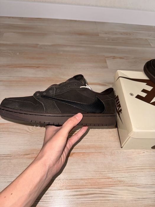 Кроссовки джордан трэвис скотт