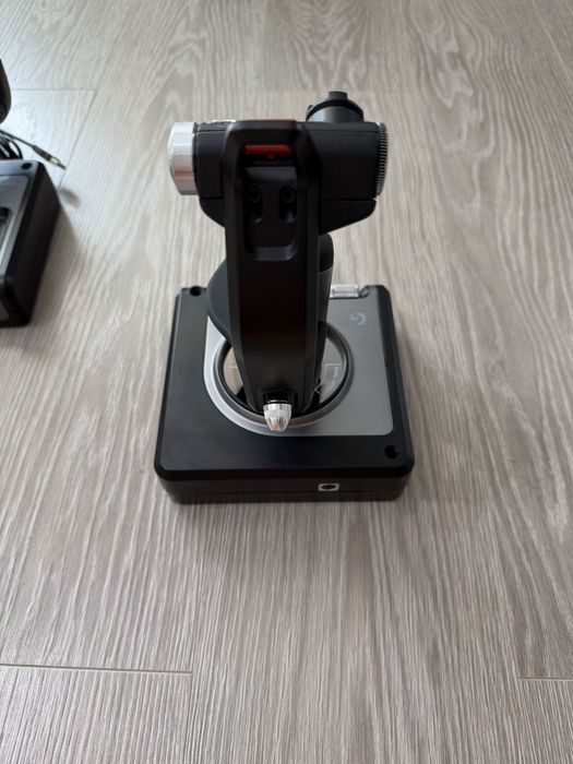 Sistem HOTAS Logitech G X52 Professional Complet