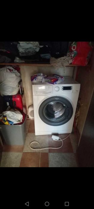 Cameră de închiriat într-o locuință partajată, situată în Lake Park, Sectorul 3.