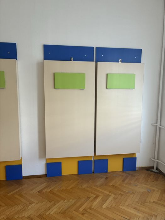 Детски легълца и гарберобчета