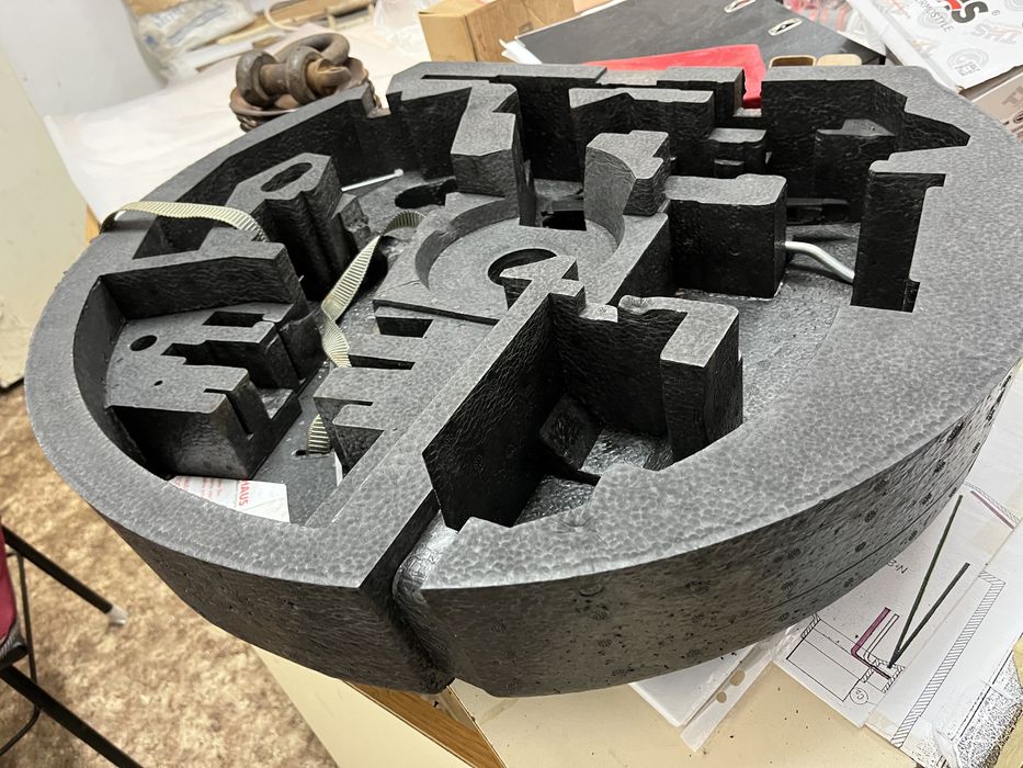 Кутия (стереопор)  голф 6