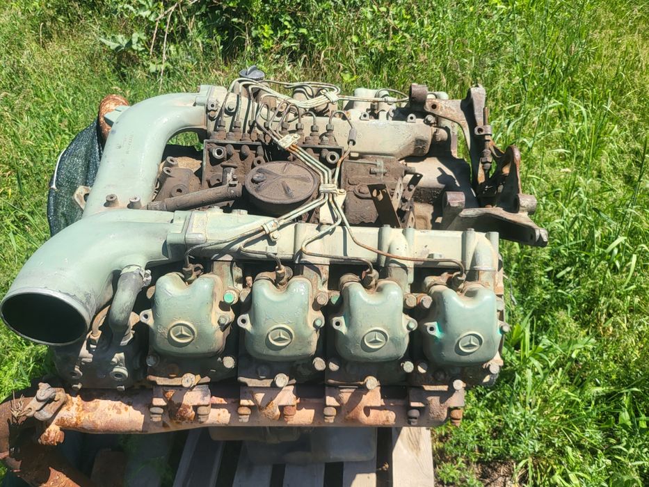 Матор мерседес 8 цилиндр
