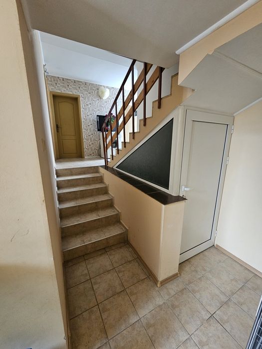 Къща в с. Брестник