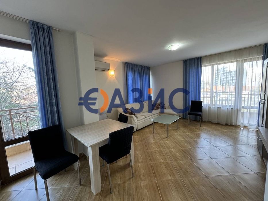 Продава се Двустаен апартамент в к.к. Слънчев бряг - 87 кв.м за 897 €/кв.м - Снимка #2