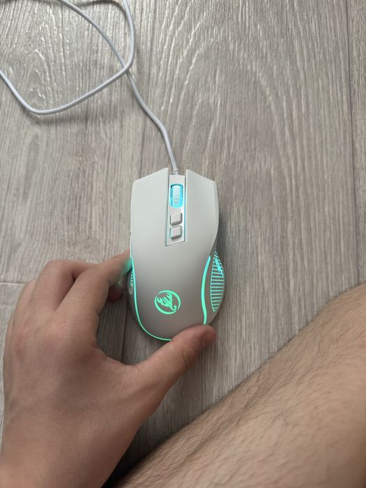 Белая мышь HKSJ