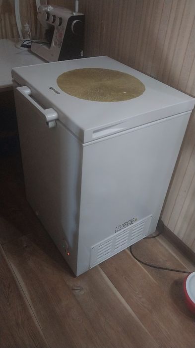 Продам морозилку Gorenje