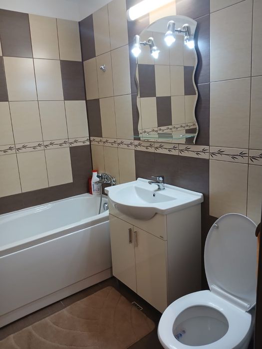 Vand apartament 2 camere