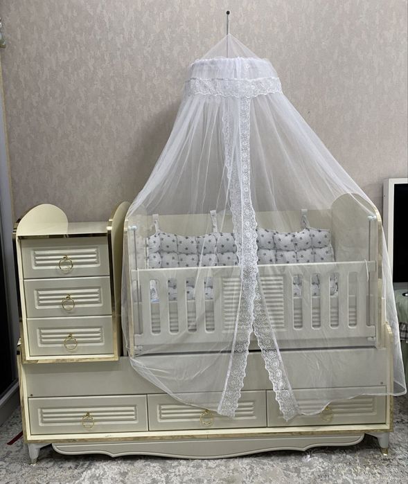 Детская кровать сотилади янгиде шу расдагига ухшаган