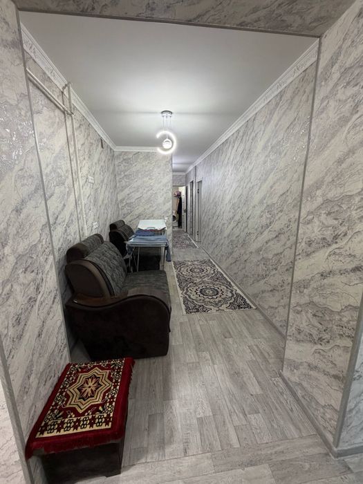 Продается 4 комнатная квартира. Чирчик. Троицк