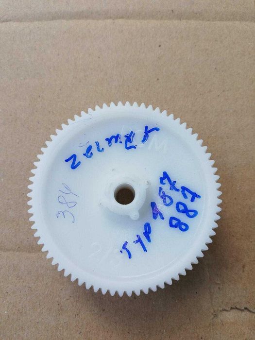 Шестеренка для мясорубки.