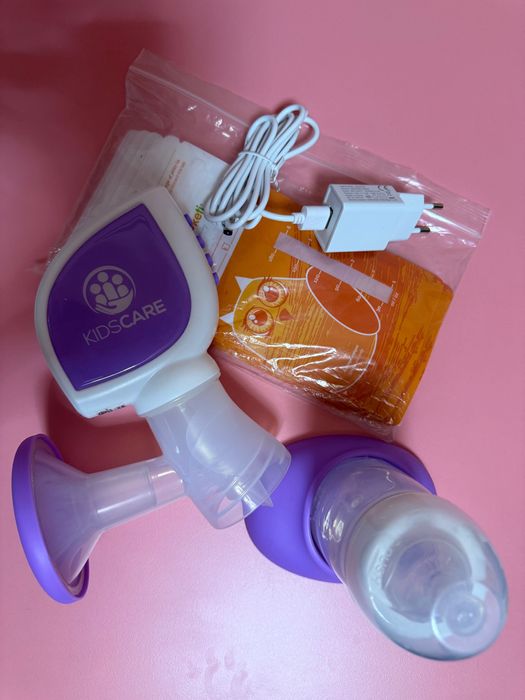 Vând pompă sân Kids care