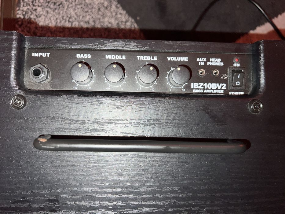 Amplificator bass IBZ10BV2