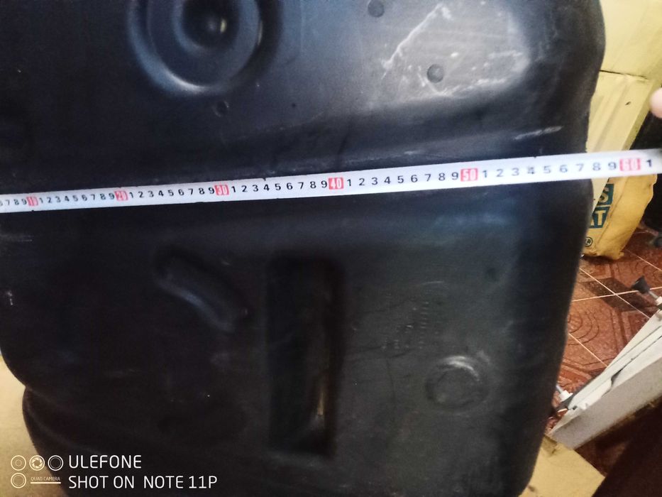 Аксесоари за кемпер  Регулируема маса -БЕЗ ПЛОТ  Корито Резервоар