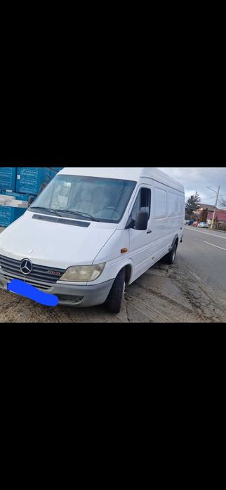 Mercedes Sprinter 411
