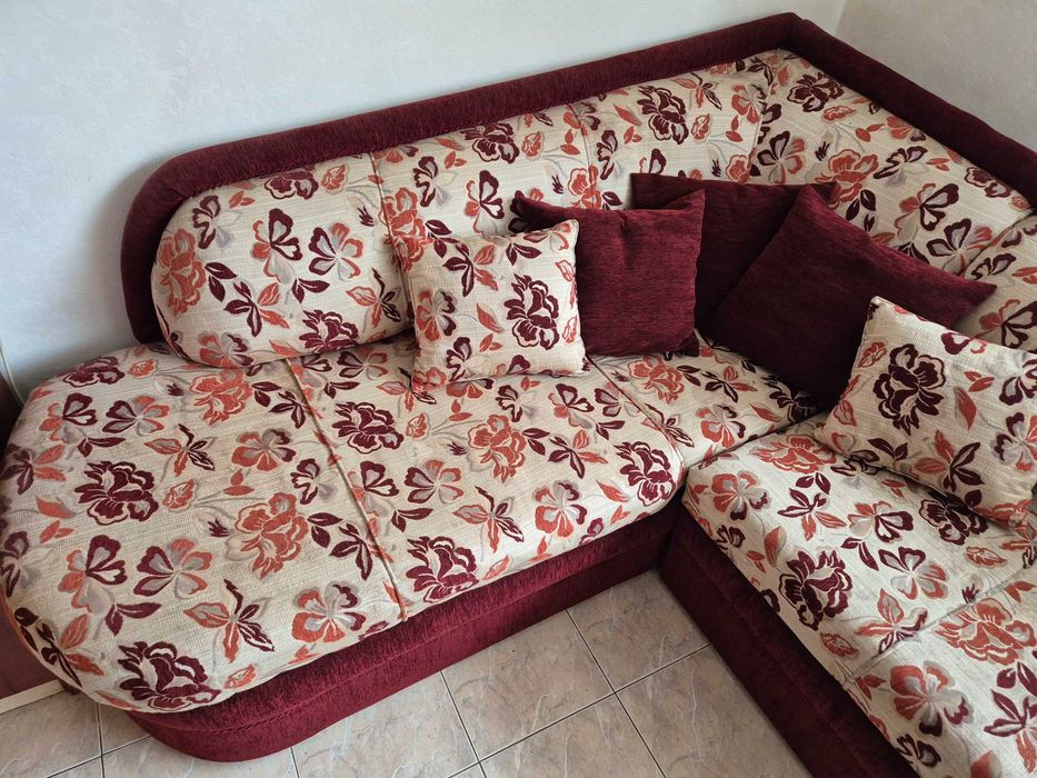 Диван, Ъглов, Ляв, Червено бежав