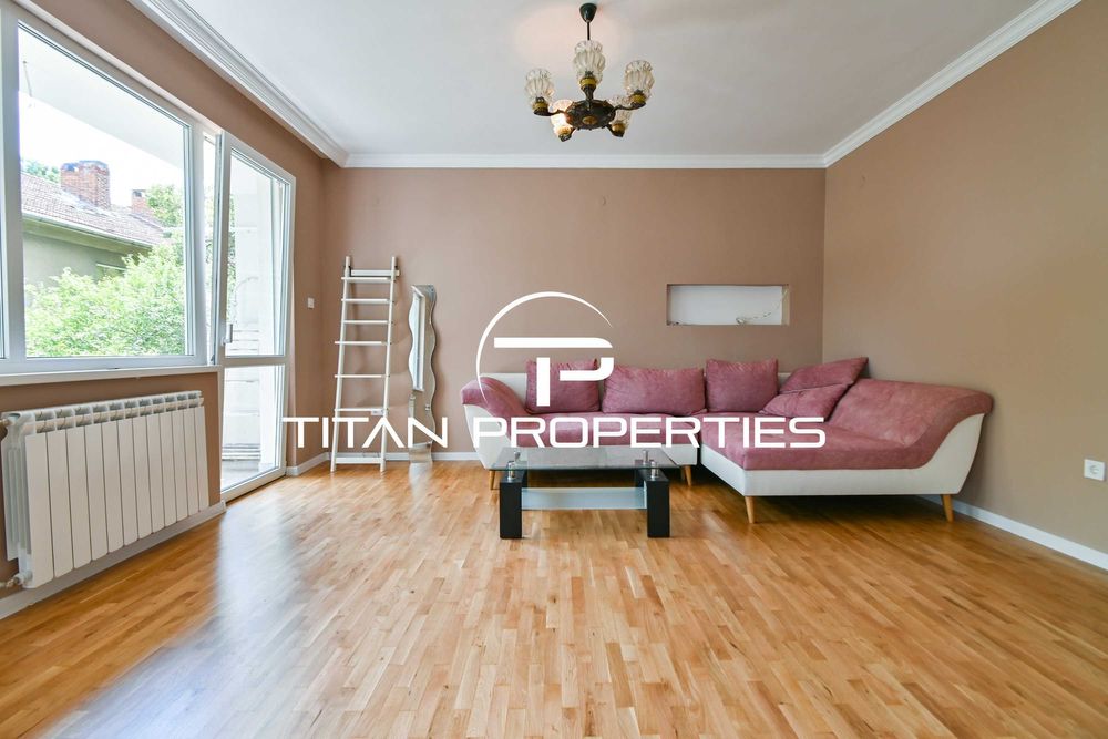 Дава се под наем Тристаен апартамент в София, Яворов - 94 кв.м за 999 € - Снимка #1