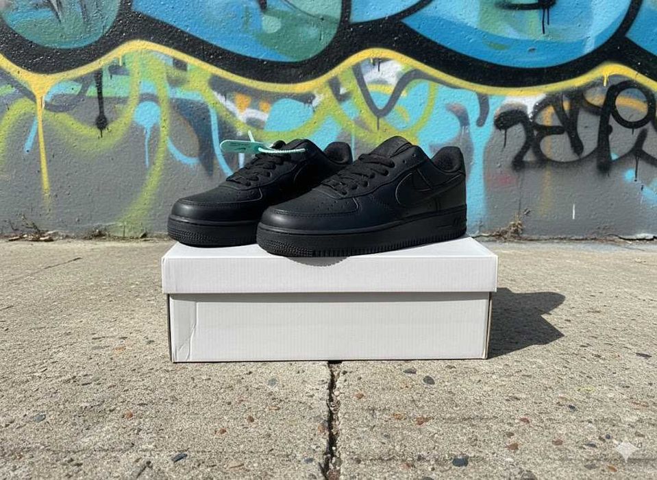 Adidasi Nike Air Force 1 Negru - Marimi 36-45 - Livrare rapida