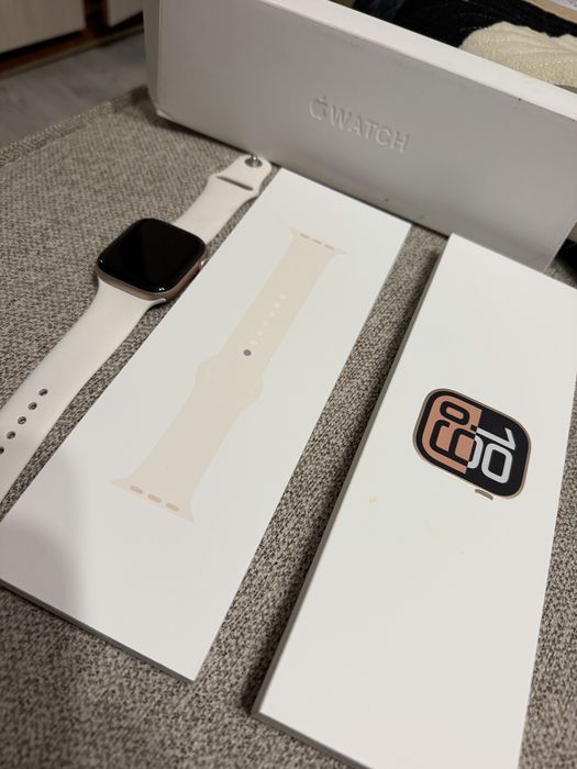 март часы Apple Watch Series 10 M/L мм золотистый-белый- бежевый