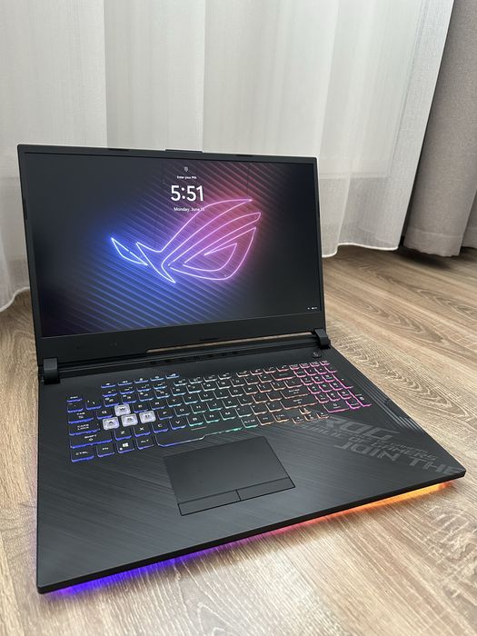 Laptop Gaming Asus ROG G712L 17”