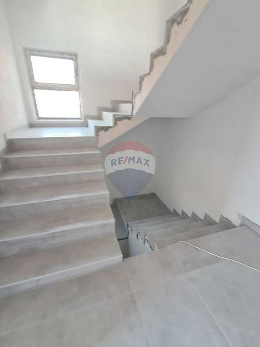 Продава се Двустаен апартамент в Варна, Възраждане 3 - 64 кв.м за 1036 €/кв.м - Снимка #13