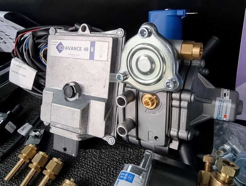 Нов! ГАЗОВ ИНЖЕКЦИОН 8 цилиндъра OBD Пълен Комплект gazov injekcion 8