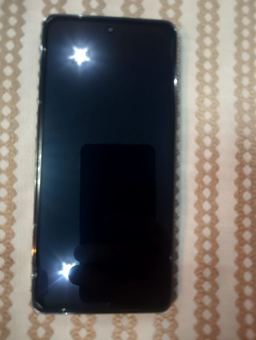 Продам смартфон Самсунг а53 5G