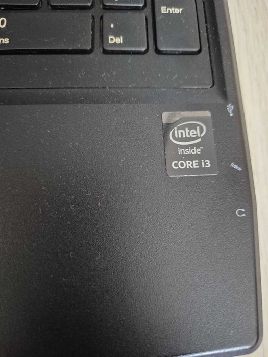Laptop Fujitsu Lifebook A514