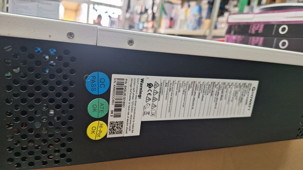 Инвертор 5kw Growatt SPF 5000 ES