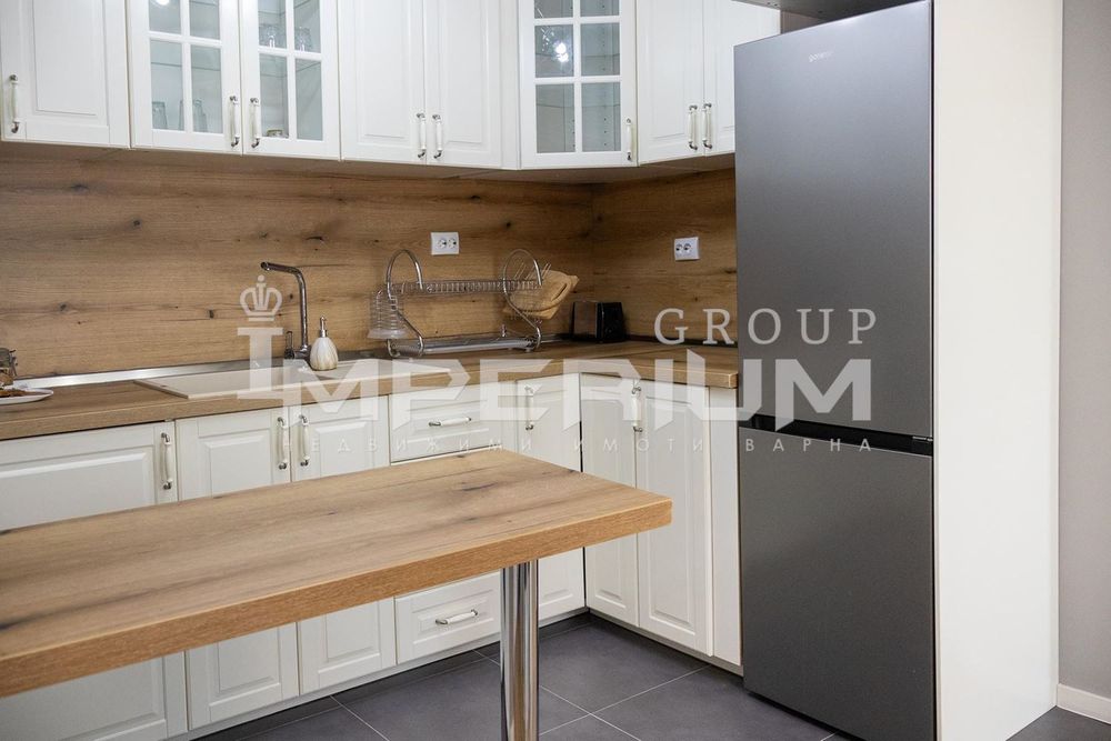 Дава се под наем Двустаен апартамент в Варна, Чайка - 75 кв.м за 816 € - Снимка #10