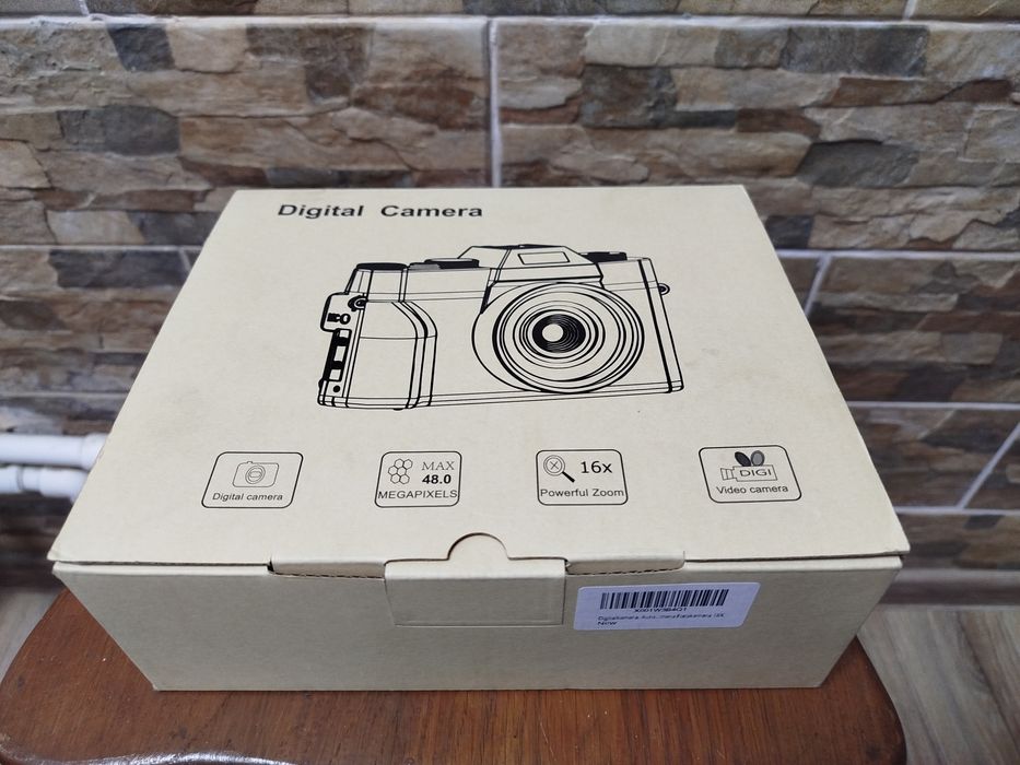 Digital camera 48 megapixels