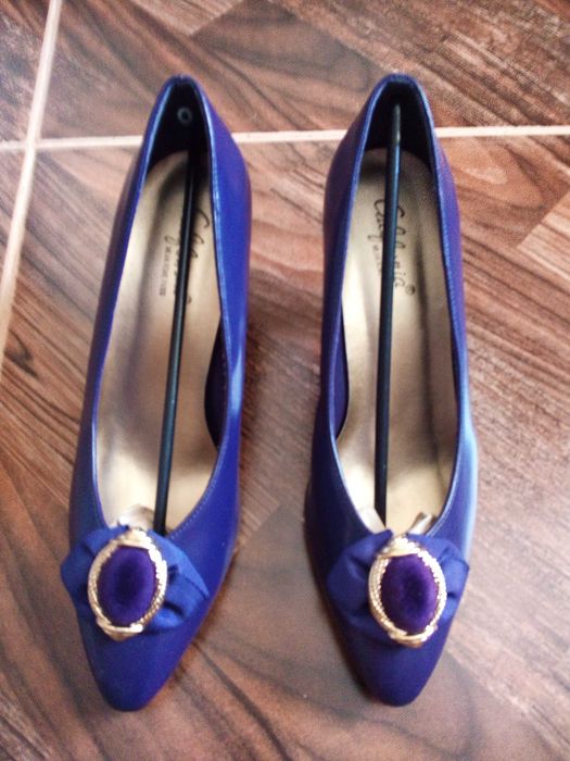 Новые шикарные туфли California.Американский размер 8(наш 38)